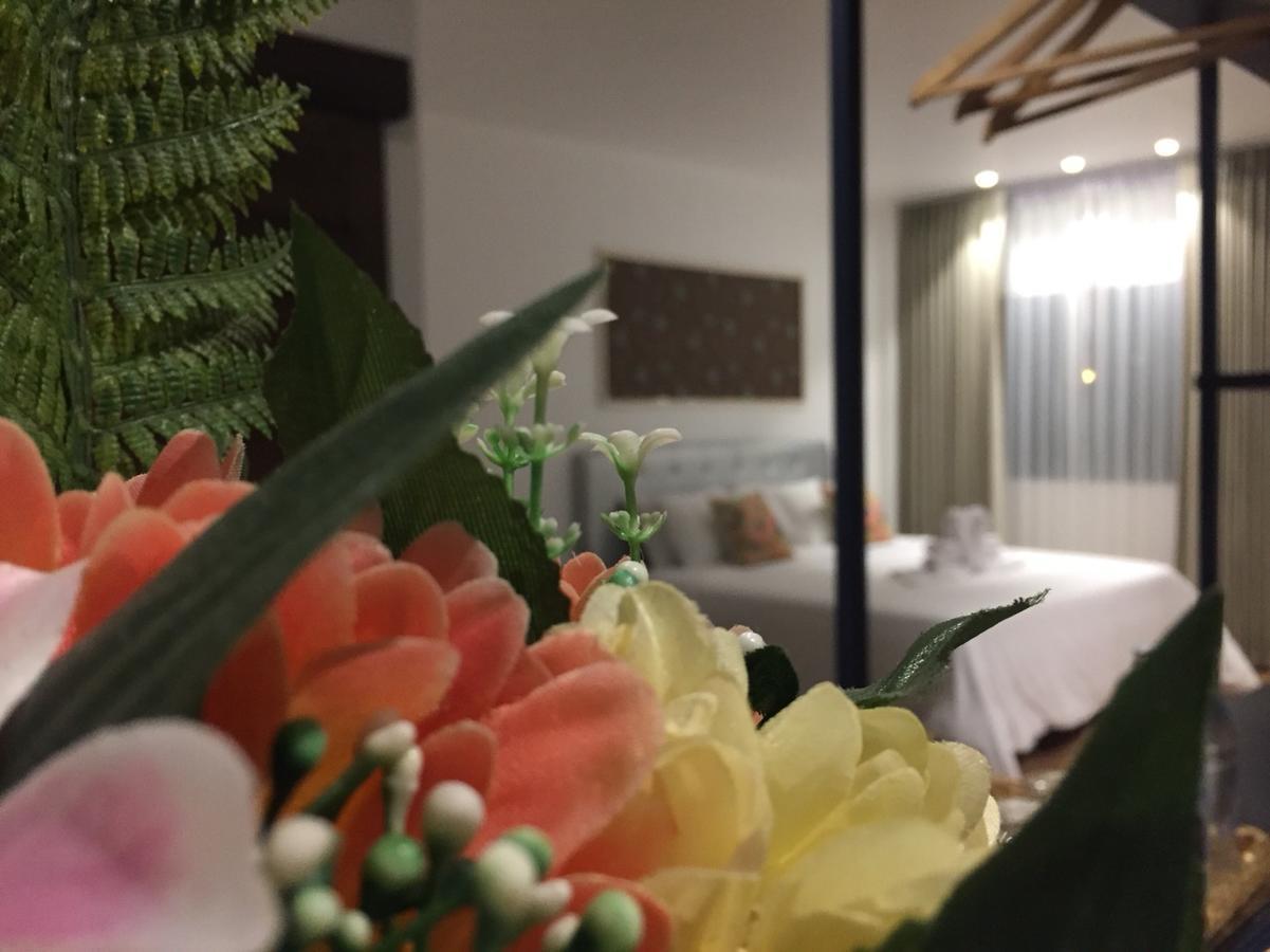 Phetcharat Grand Hotel Maesot Мае-Сот Экстерьер фото