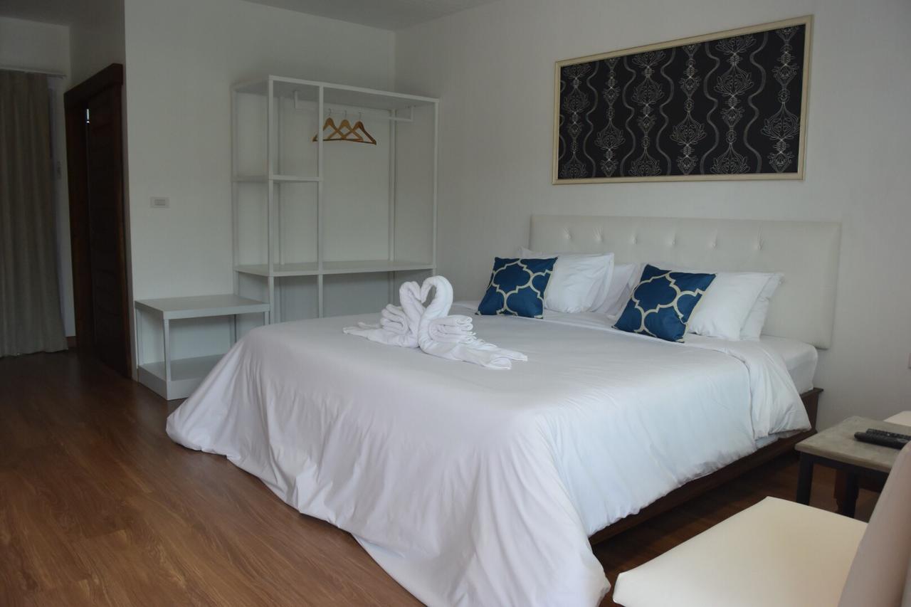Phetcharat Grand Hotel Maesot Мае-Сот Экстерьер фото